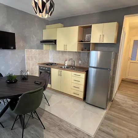 Apartments Lejla *