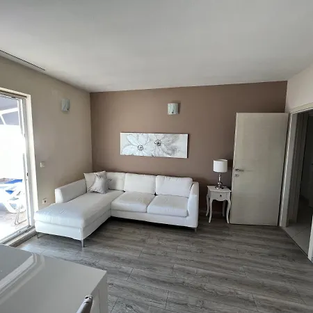 Apartments Lejla Apartment